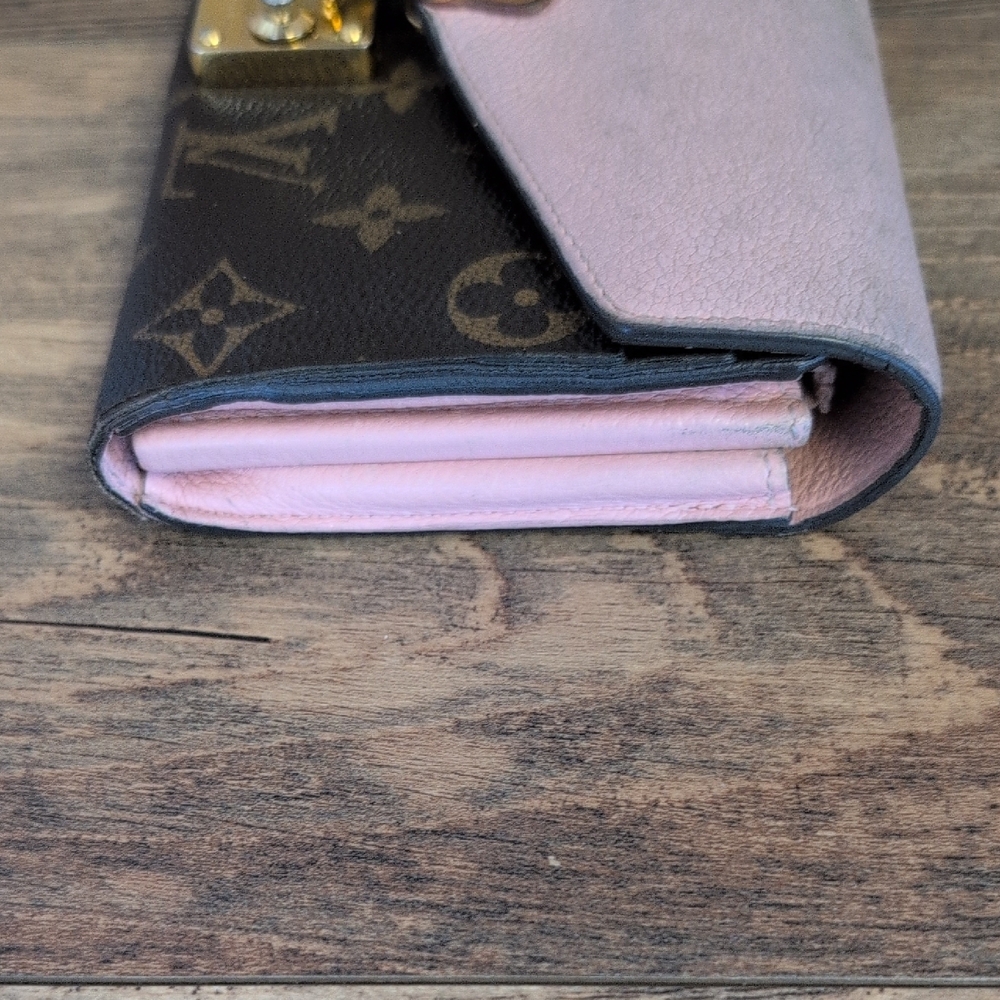 Louis Vuitton LV Monogram Pallas Rose Ballerine Slide Lock Wallet - Picture 7 of 12